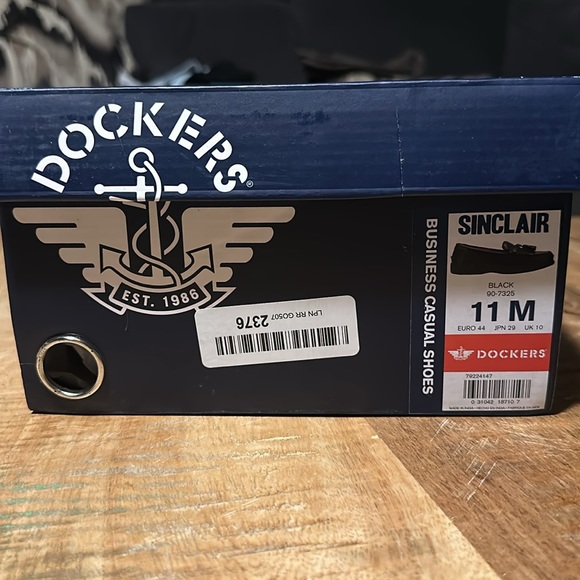 NWT-Still in box Dockers dress shoes - Picture 3 of 4
